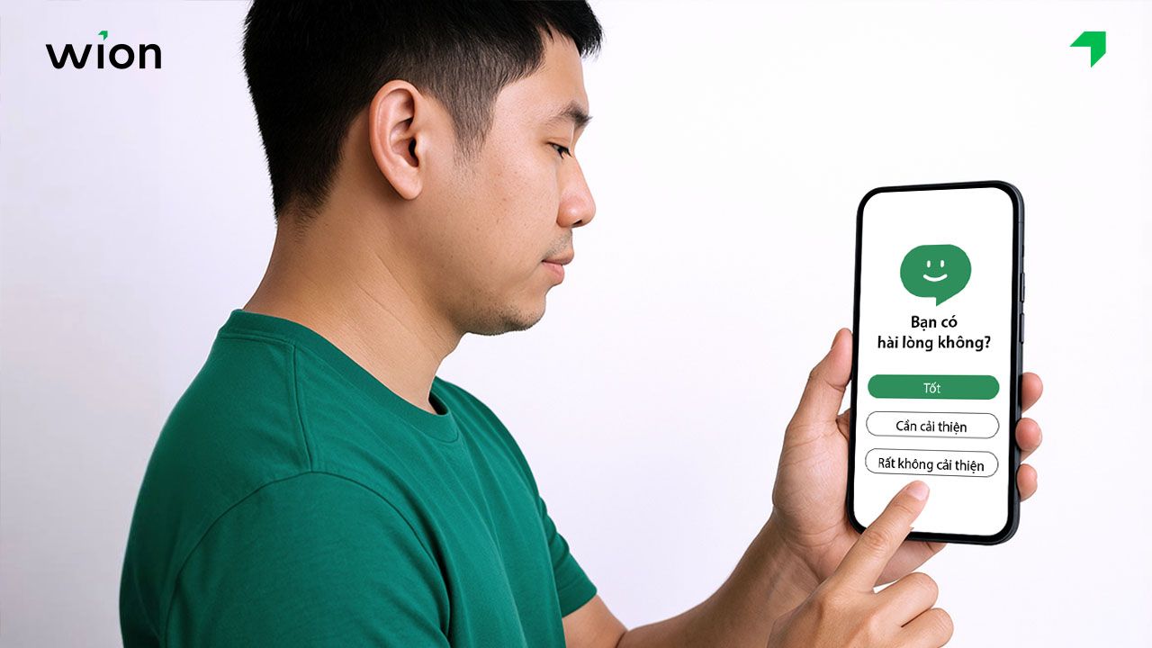 Sử dụng Chatbot AI xin feedback tự động