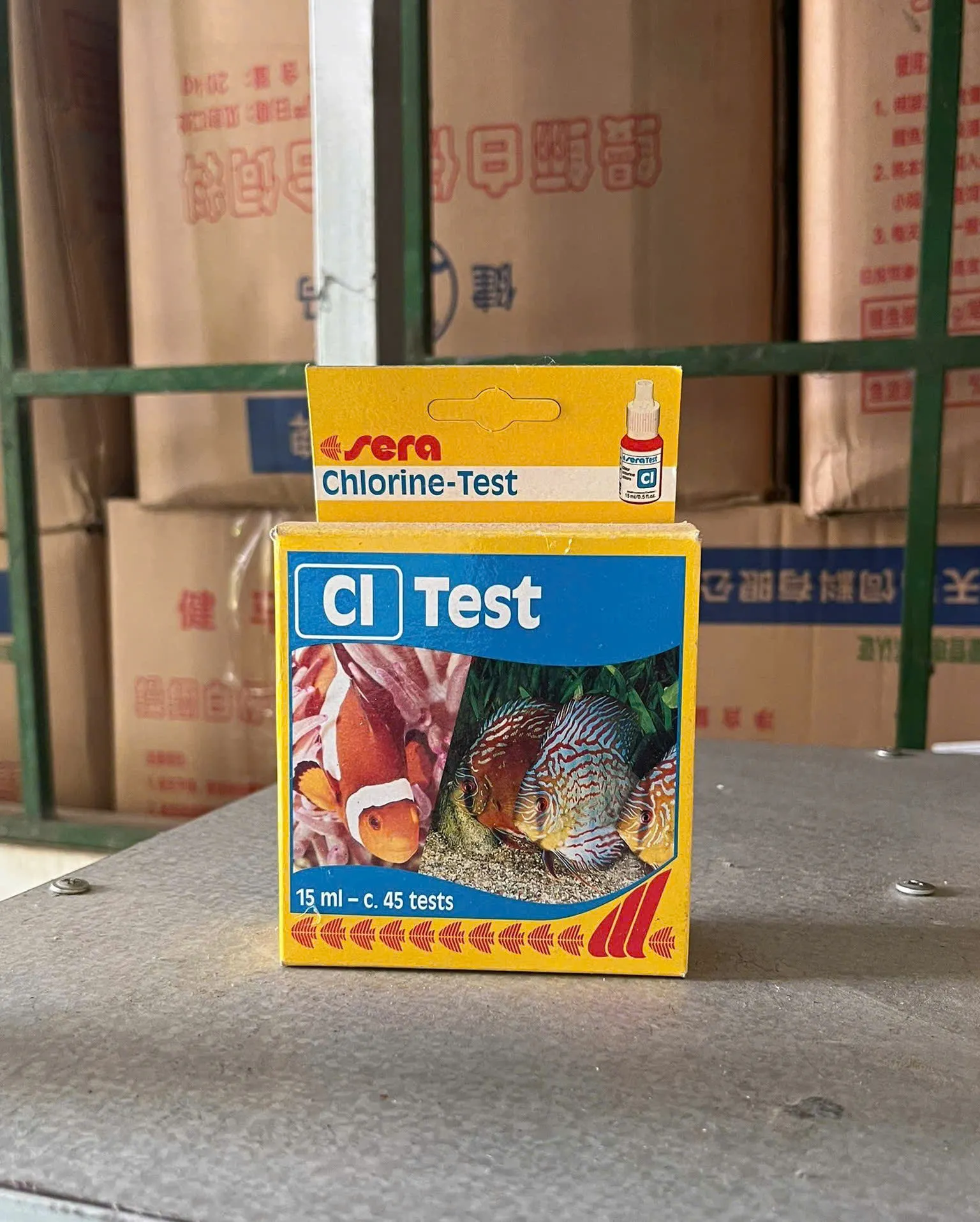 Hộp sản phẩm Sera Cl Test 15ml khoảng 45 lần test