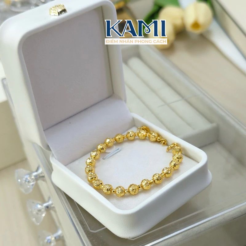 lac-tay-bi-nhe-nhieu-mau-5-ly-cham-4d-kami-trang-suc-kami-lb-3