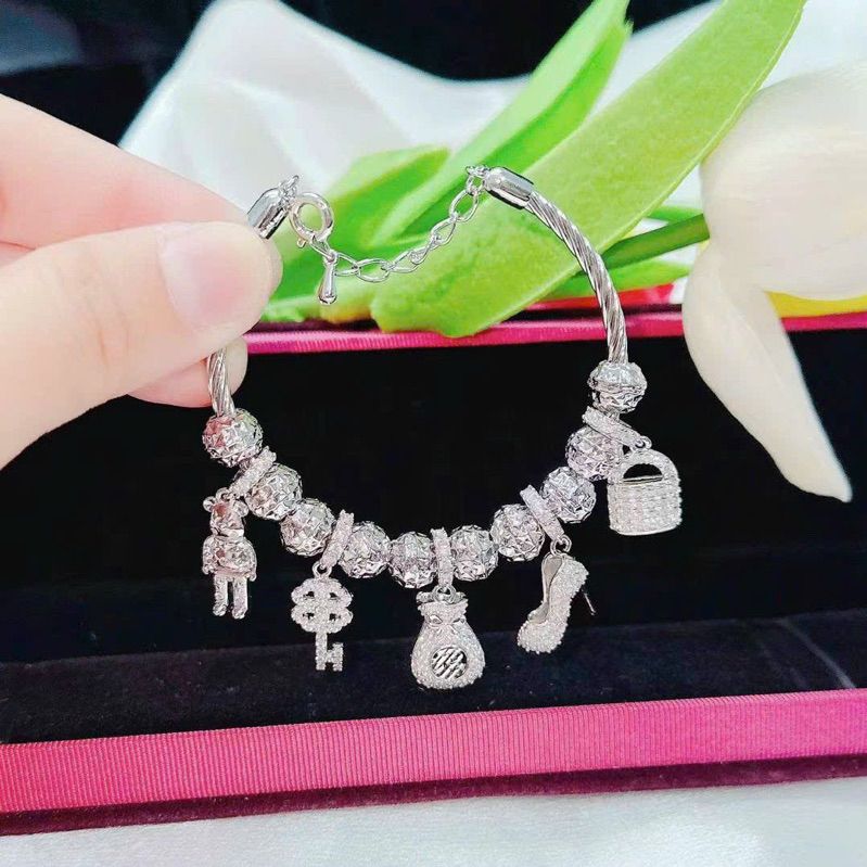 vong-tay-pan-gan-charm-xinh-de-thuong-kami-trang-suc-cho-nu--3