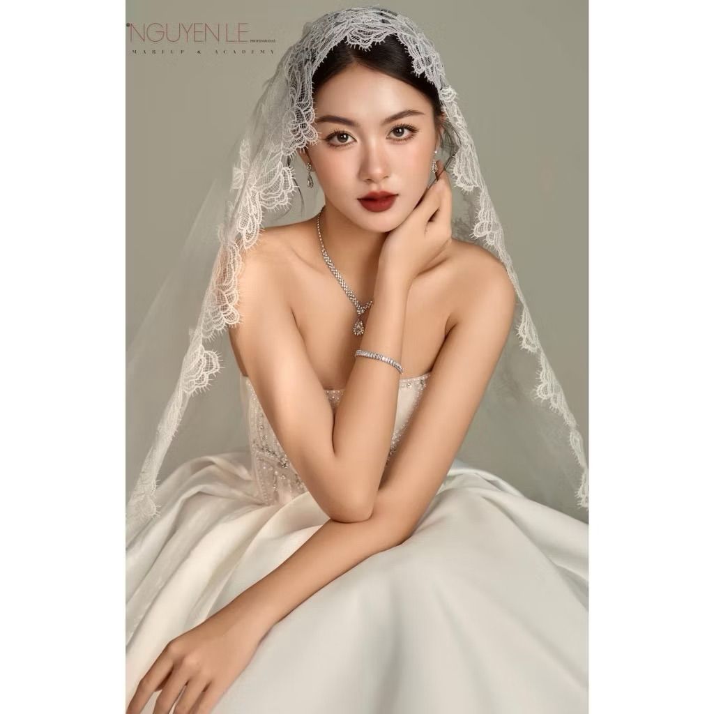 bo-trang-suc-day-chuyen-va-bong-tai-dinh-da-nhan-tao-sang-ch-9