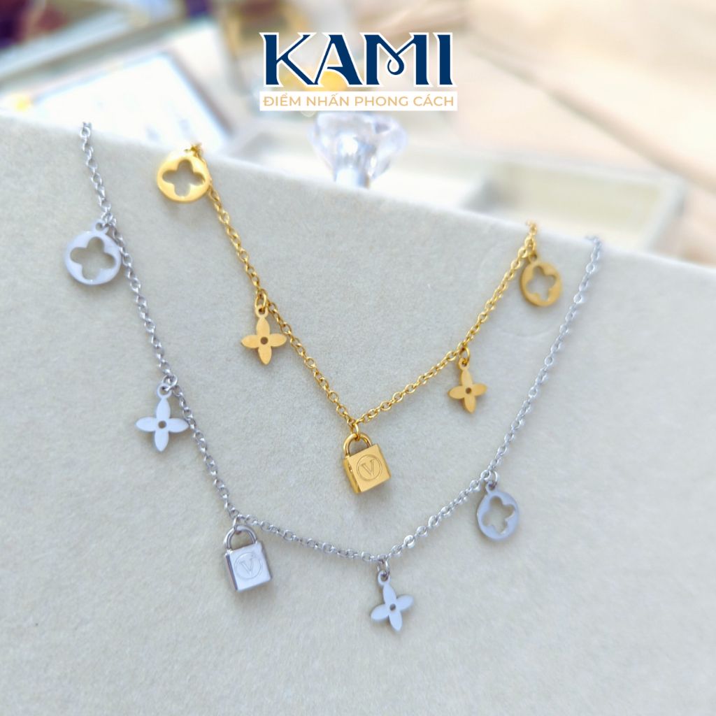 lac-tay-chan-titan-gan-charm-o-khoa-khong-den-khong-gi-trang-3