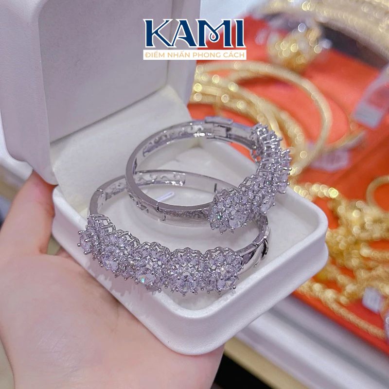 vong-tay-hoa-nua-da-sieu-sang-xi-bach-kim-xoan-italy-kami-tr-5