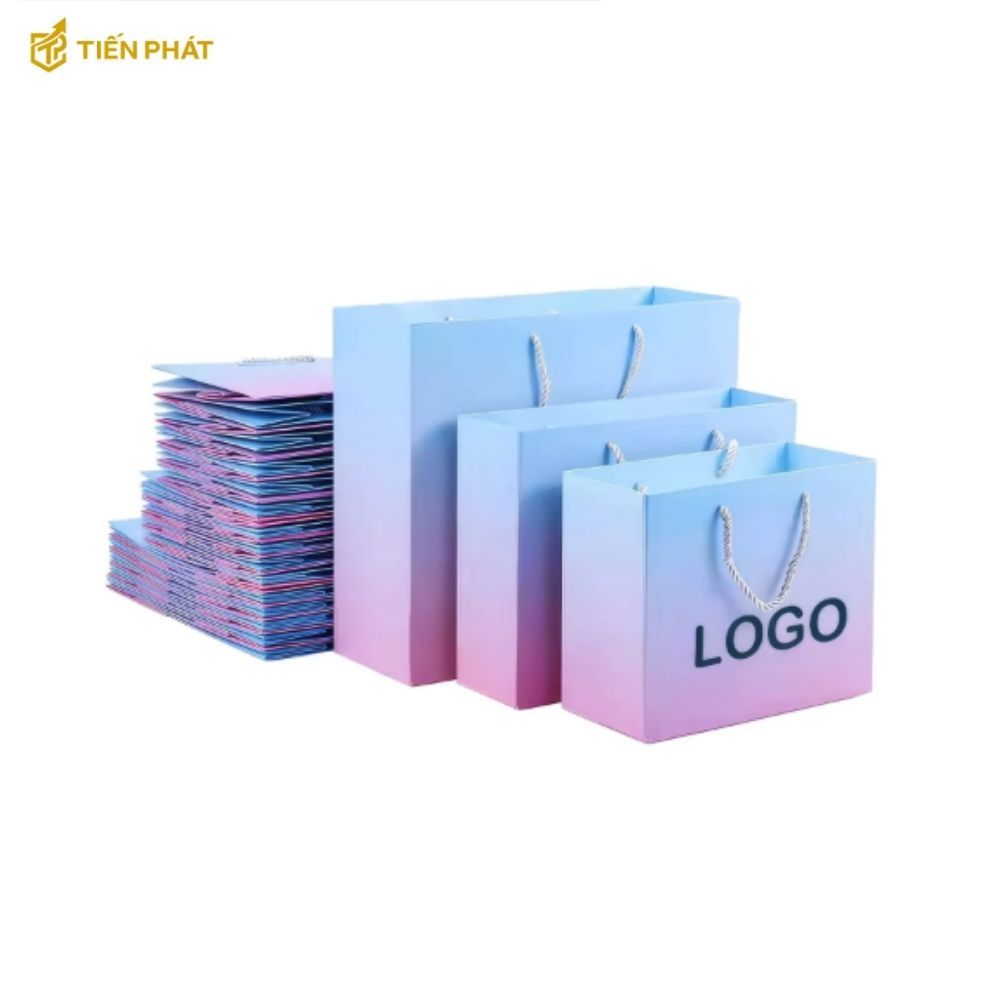tui-giay-dung-quan-ao-mau-gradient-in-logo-theo-yeu-cau