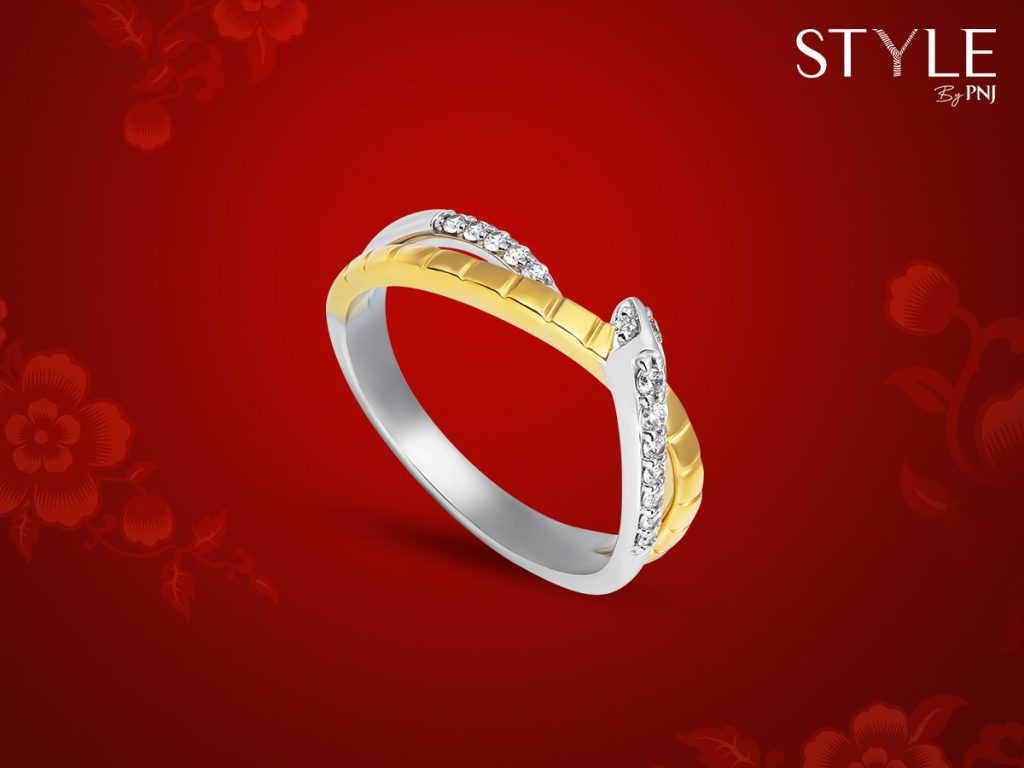 Thiết kế độc đáo với hai đường viền xoắn vặn tạo nên hình dáng con rắn mềm mại và thanh lịch.