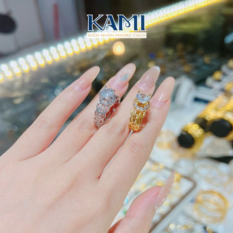 nhan-hoa-tiet-kim-tien-dinh-da-cz-nhan-tao-vien-hot-chu-kami-2