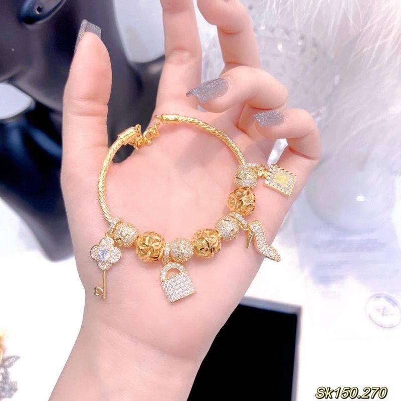 vong-tay-pan-charm-xinh-di-choi-di-tiec-moi-tu-trang-suc-kam-4
