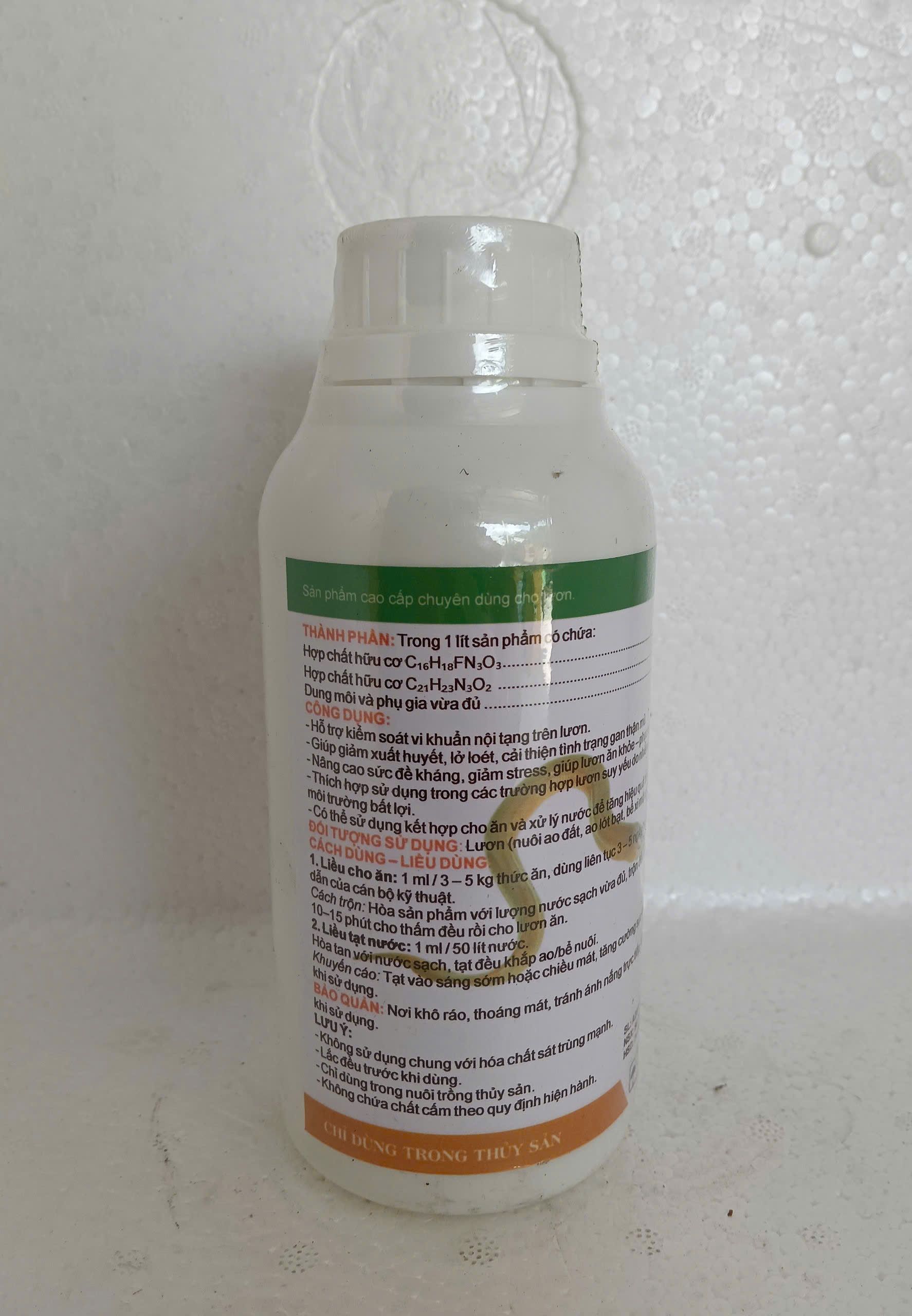 Thuốc Intracine kiểm soát vi khuẩn nội tạng lươn