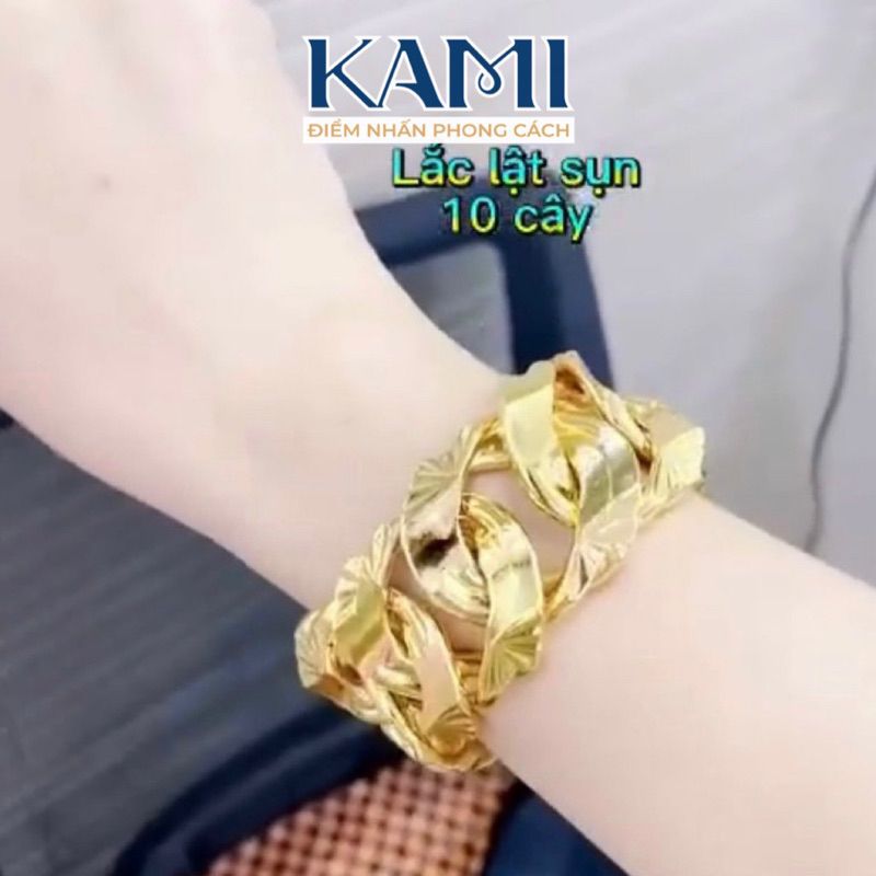 lac-lat-sun-nam-nu-ma-vang-mo-phong-10-cay-khoa-hop-co-khac--1