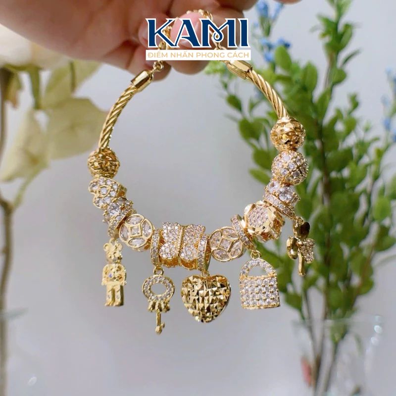 vong-tay-pan-charm-tim-khoa-cao-cap-kami-trang-suc-si-vd408-4