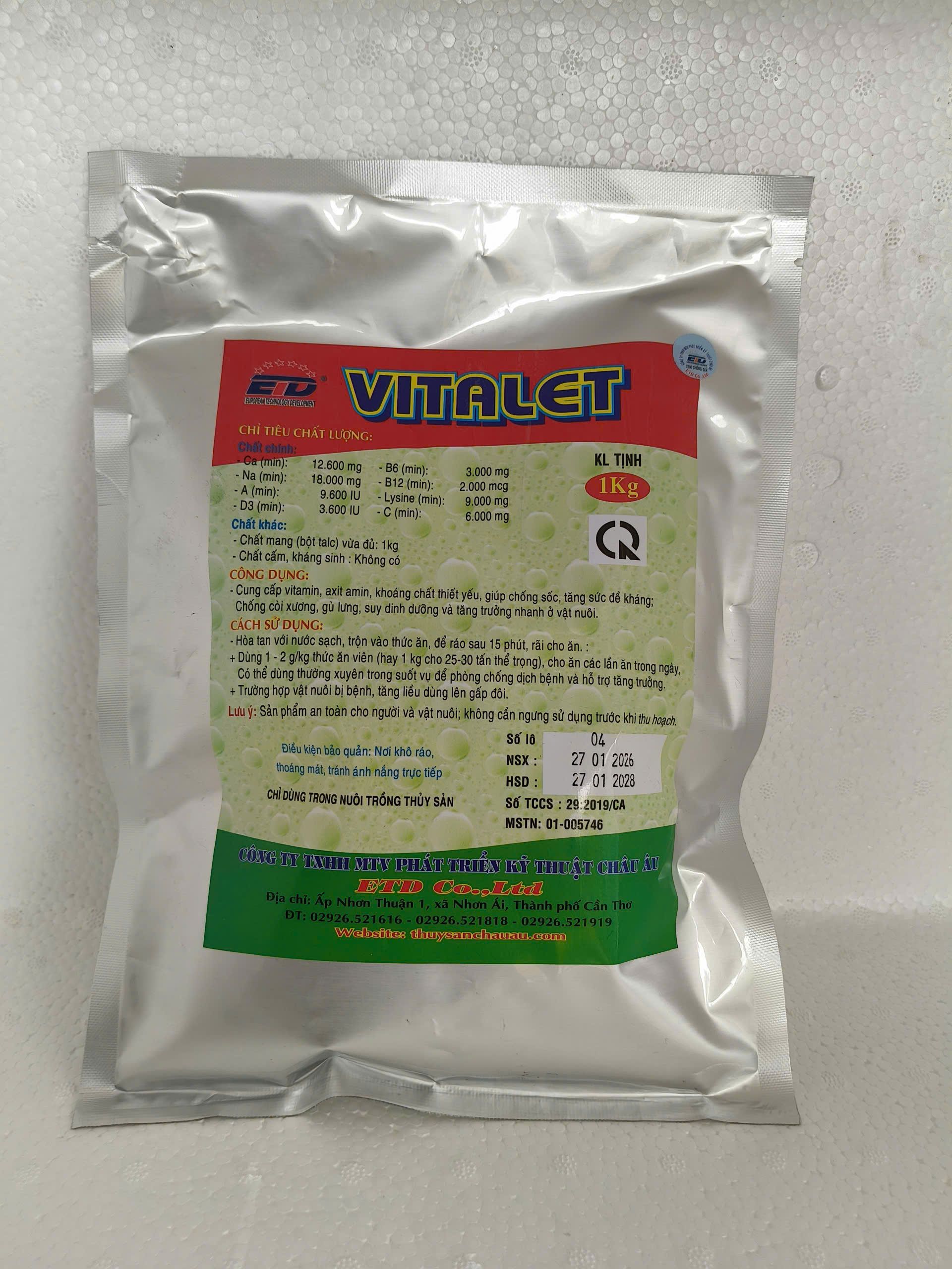 Mặt sau Vitalet 1kg hướng dẫn sử dụng và thành phần vitamin thủy sản