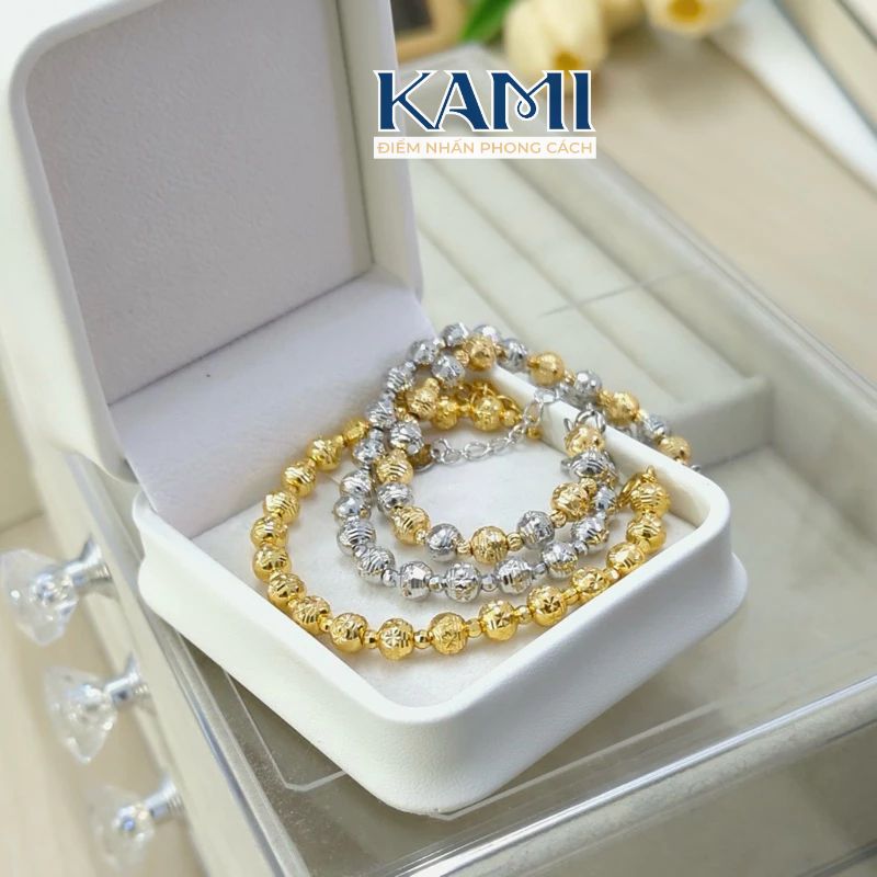 lac-tay-bi-nhe-nhieu-mau-5-ly-cham-4d-kami-trang-suc-kami-lb-2