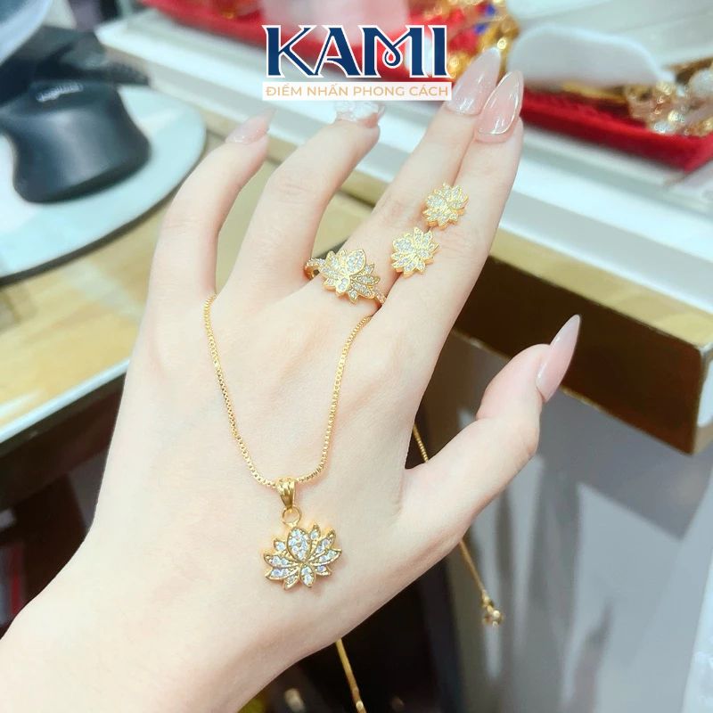 set-bo-trang-suc-3-mon-hoa-sen-ma-vang-kami-trang-suc-si-1