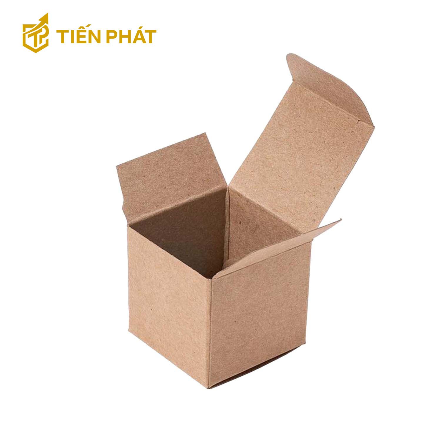 hop-carton-vuong-mau-nau-nap-cai-thu-cong-khong-hoa-tiet (2)