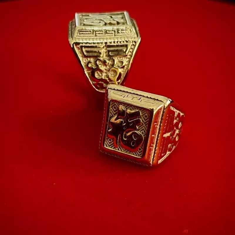 nhan-nam-titan-chu-phuoc-phuc-khong-den-khong-gi-3