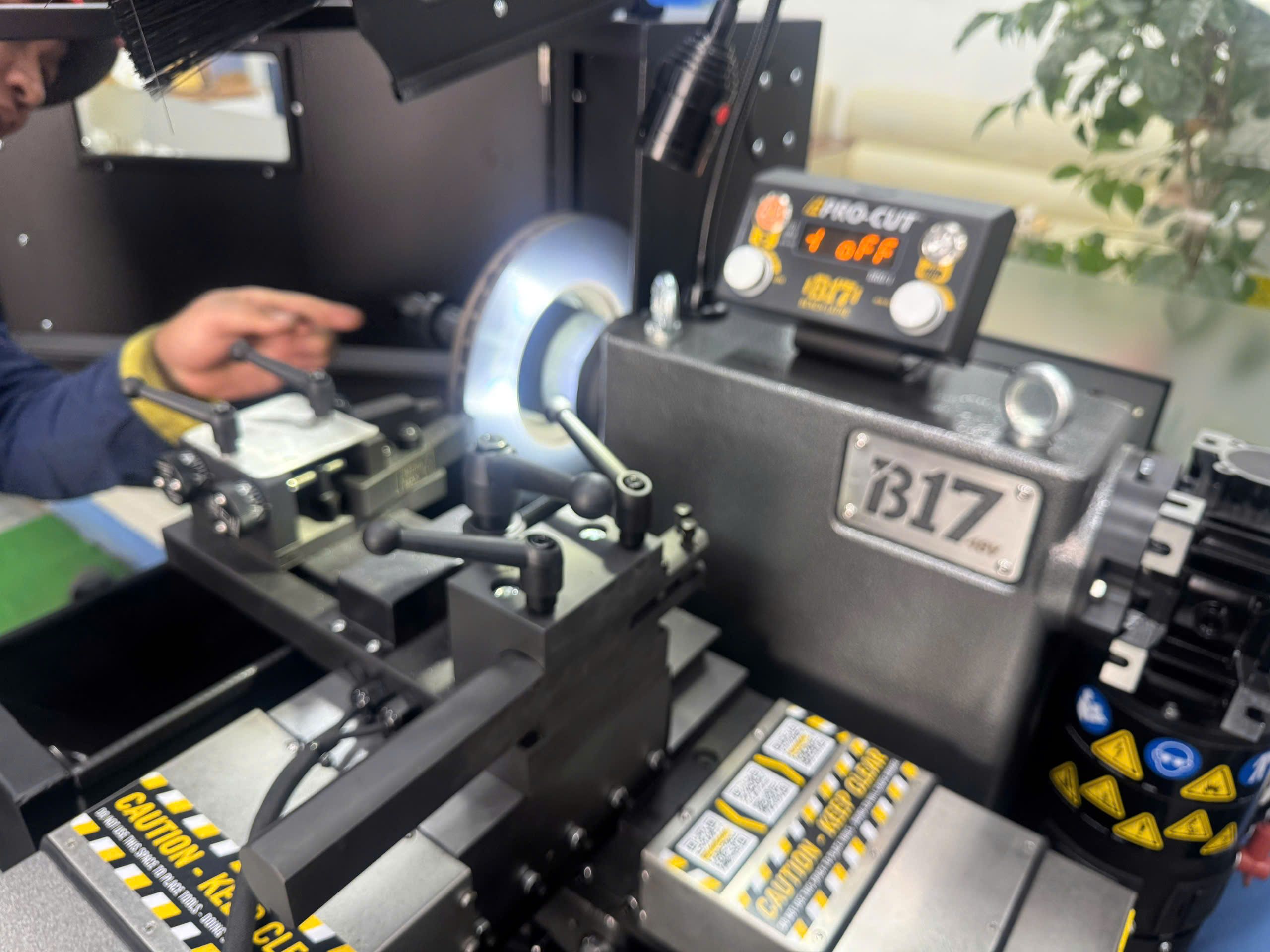 z7727359101913_a16a96739b9d0a378009607f4066c165