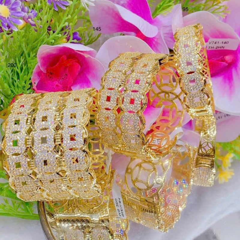 vong-tay-3-hang-hoa-tiet-kim-tien-dinh-da-tam-cz-sieu-sang-k-3