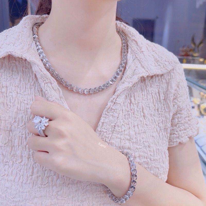 day-chuyen-phung-lon-7-ly-cham-khac-sieu-sang-kami-trang-suc-3