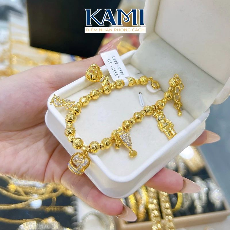 lac-tay-bi-pan-charm-queen-hot-trend-kami-trang-suc-si-lbn11-6