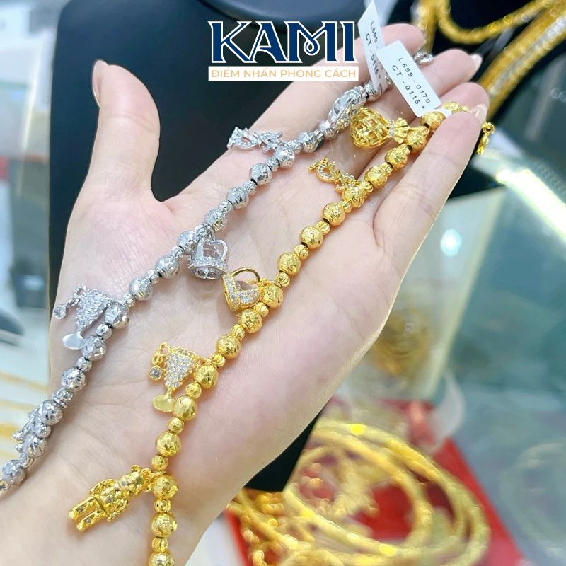 lac-tay-bi-pan-charm-queen-hot-trend-kami-trang-suc-si-lbn11-2