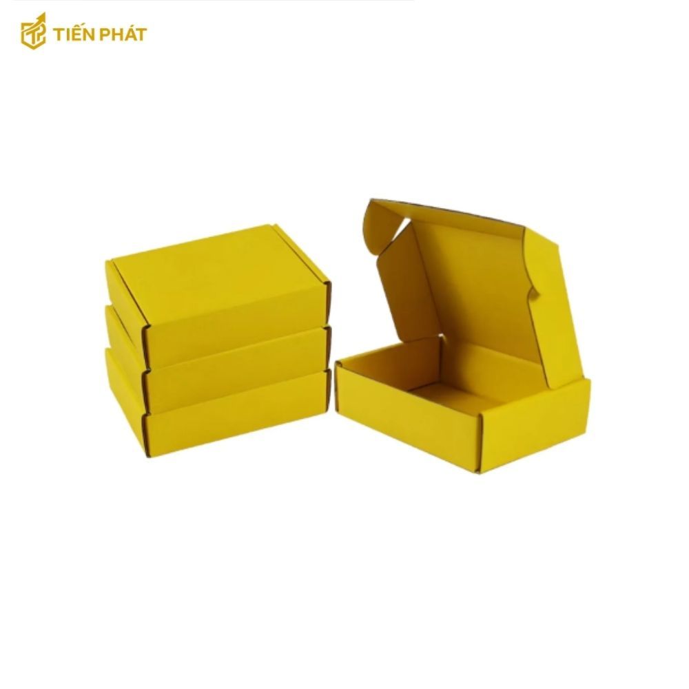 hop-carton-nap-gai-mau-vang-khong-hoa-tiet