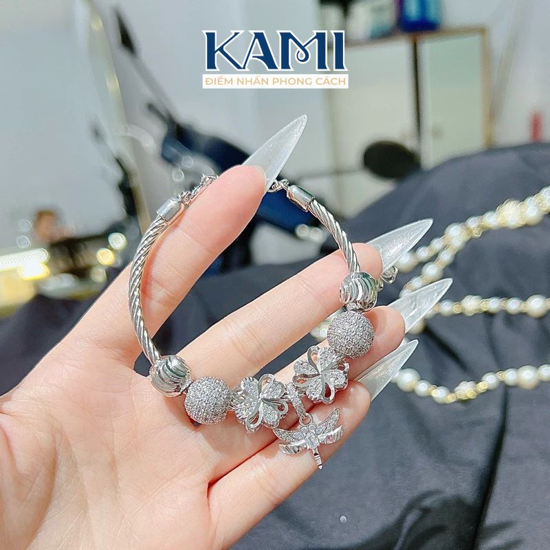 vong-pan-charm-chuon-chuon-de-thuong-kami-trang-suc-si-vd408-4