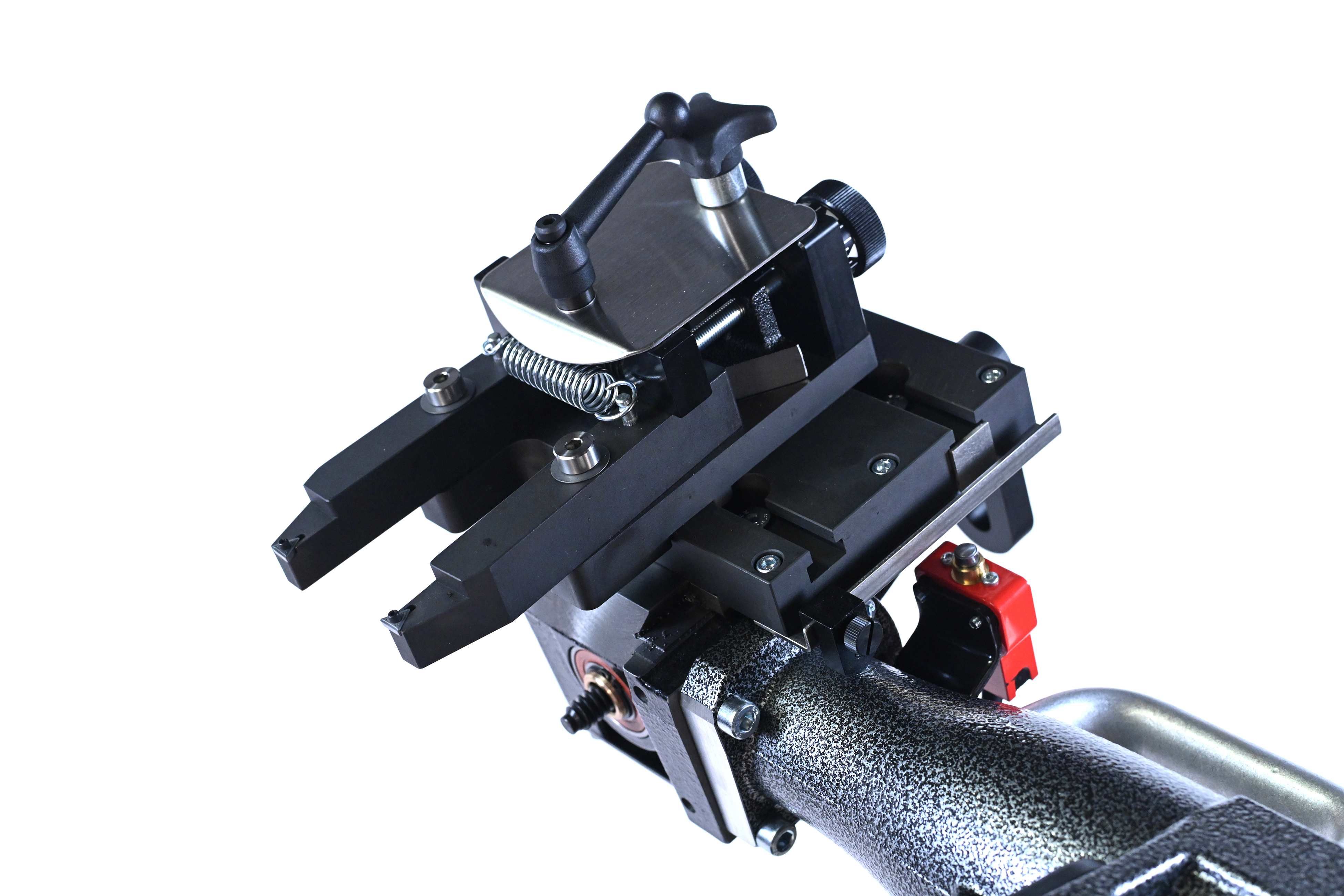 x15_501330-front2 (1)-compressed