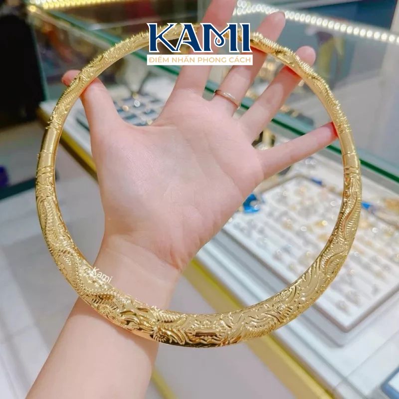 kieng-co-cuoi-long-phung-lon-hs-cho-co-dau-ngay-cuoi-dinh-ho-2
