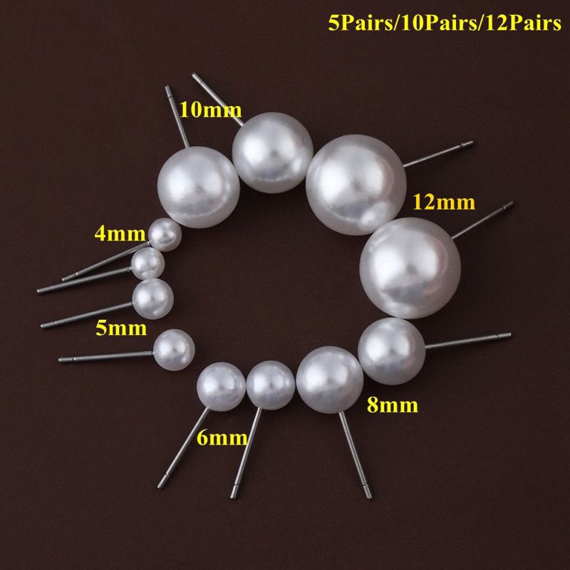 bong-tai-nu-tron-chau-trang-basic-cay-xo-titan-khong-di-ung--3