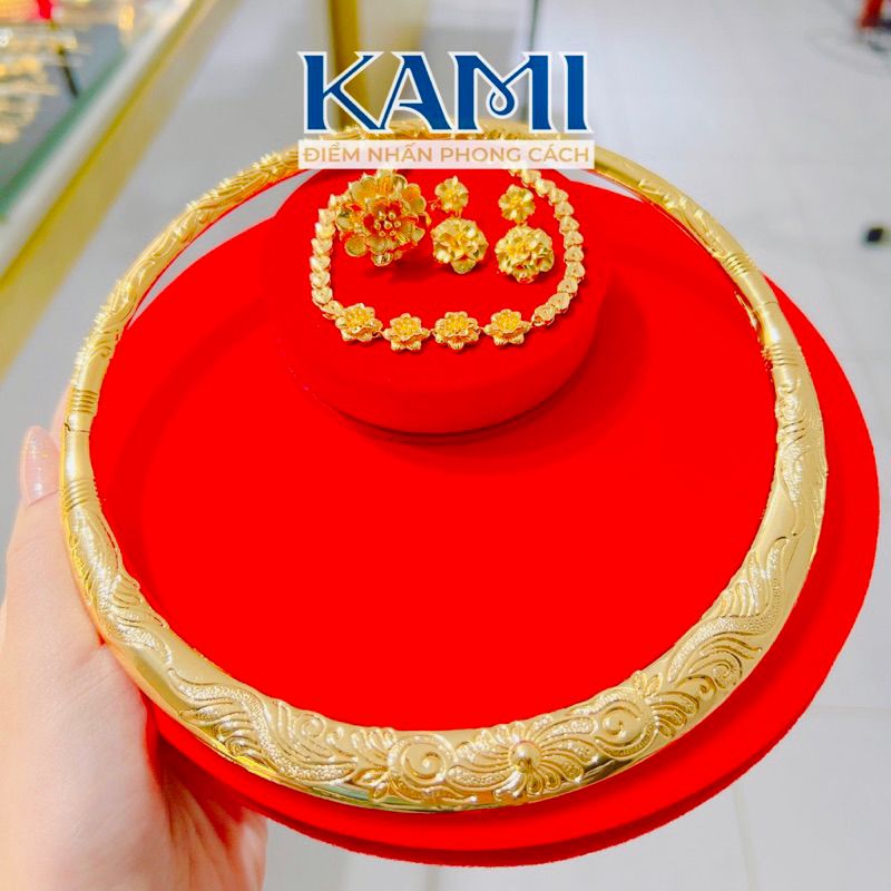 kieng-cuoi-hoa-mai-tron-dep-cho-co-dau-ngay-cuoi-kami-kc3024-3
