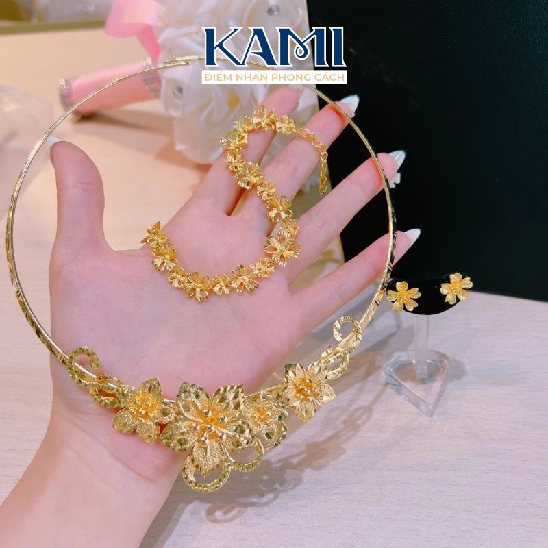 kieng-cuoi-co-dau-hoa-tiet-hoa-mai-kami-trang-suc-si-kc8524k-7