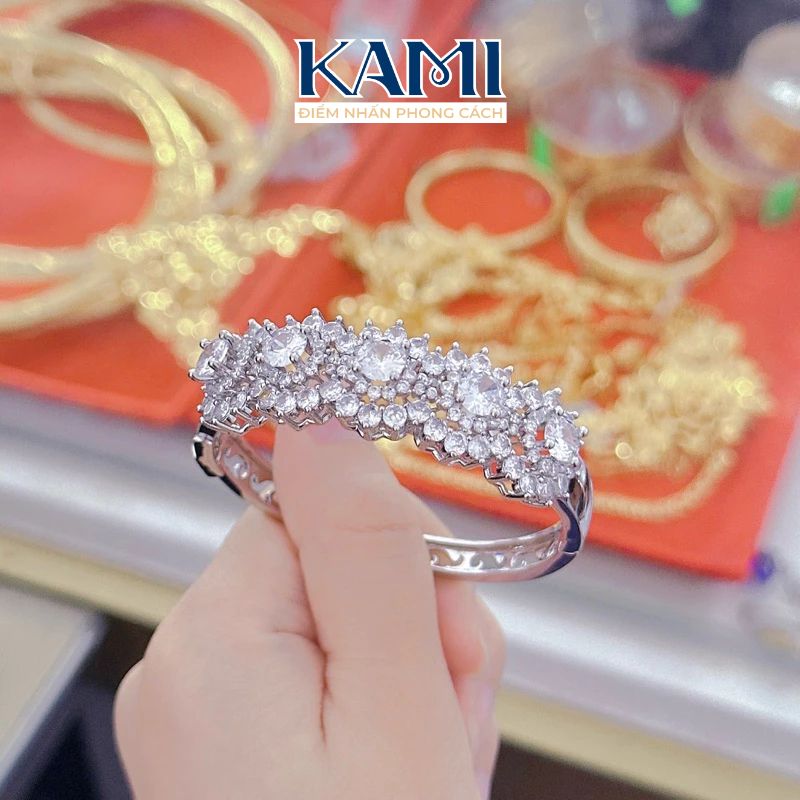 vong-tay-hoa-nua-da-sieu-sang-xi-bach-kim-xoan-italy-kami-tr-3