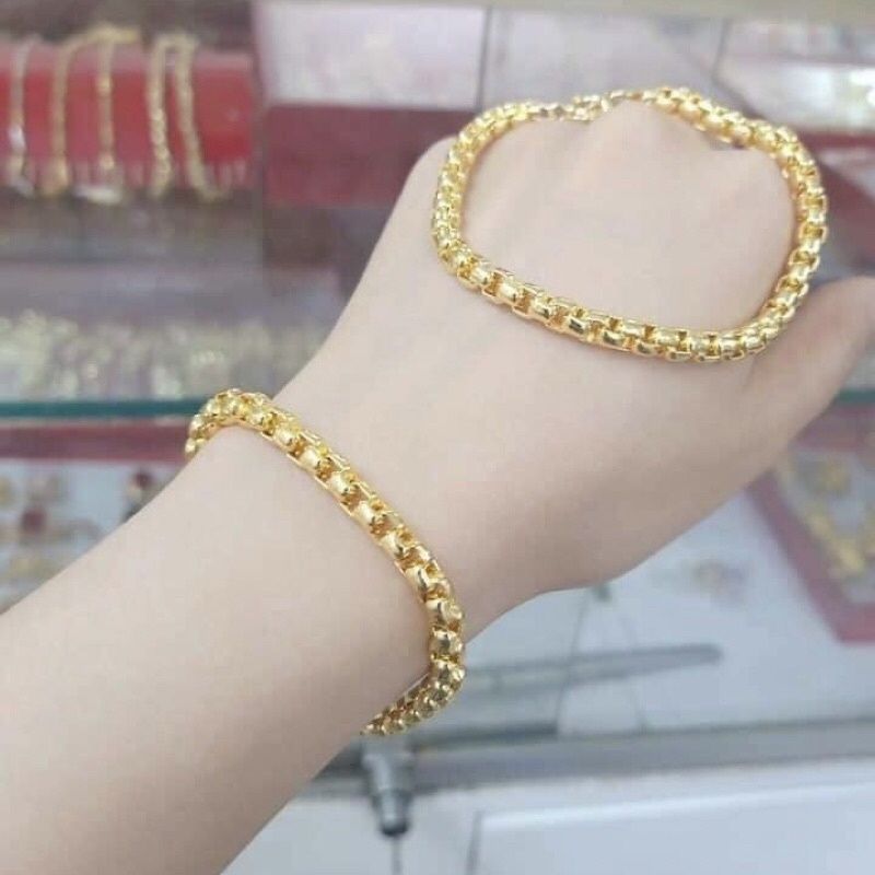 lac-cong-truc-titan-cam-ket-khong-den-khong-gi-co-size-em-be-2