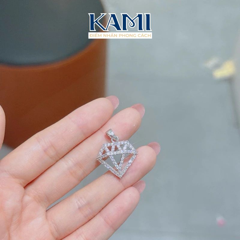 mat-day-chuyen-hoa-tiet-kim-cuong-rong-mau-moi-kami-trang-su-5