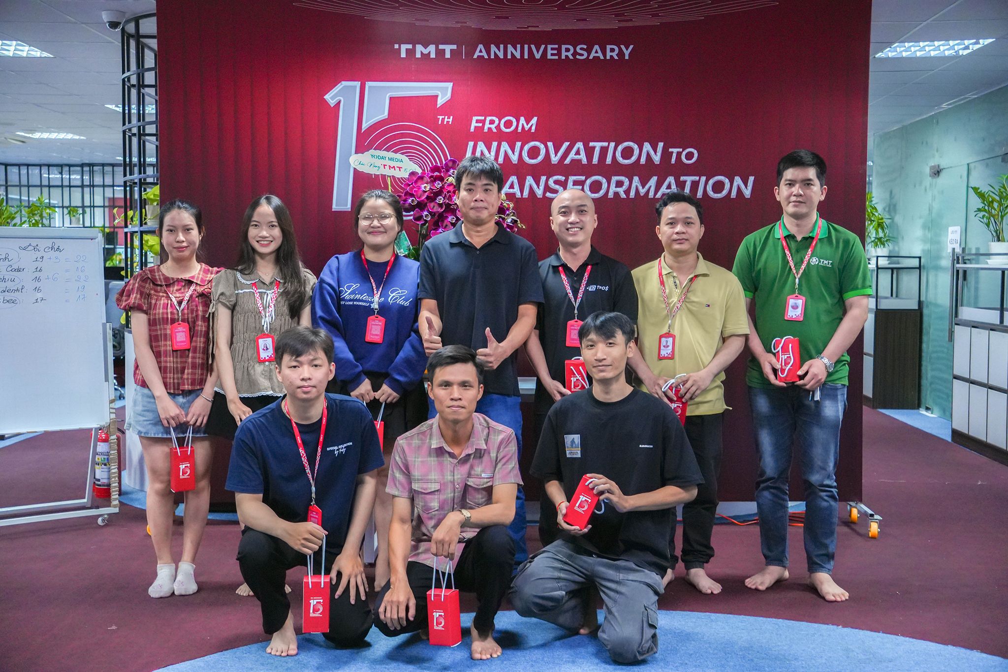 Thành lập 14