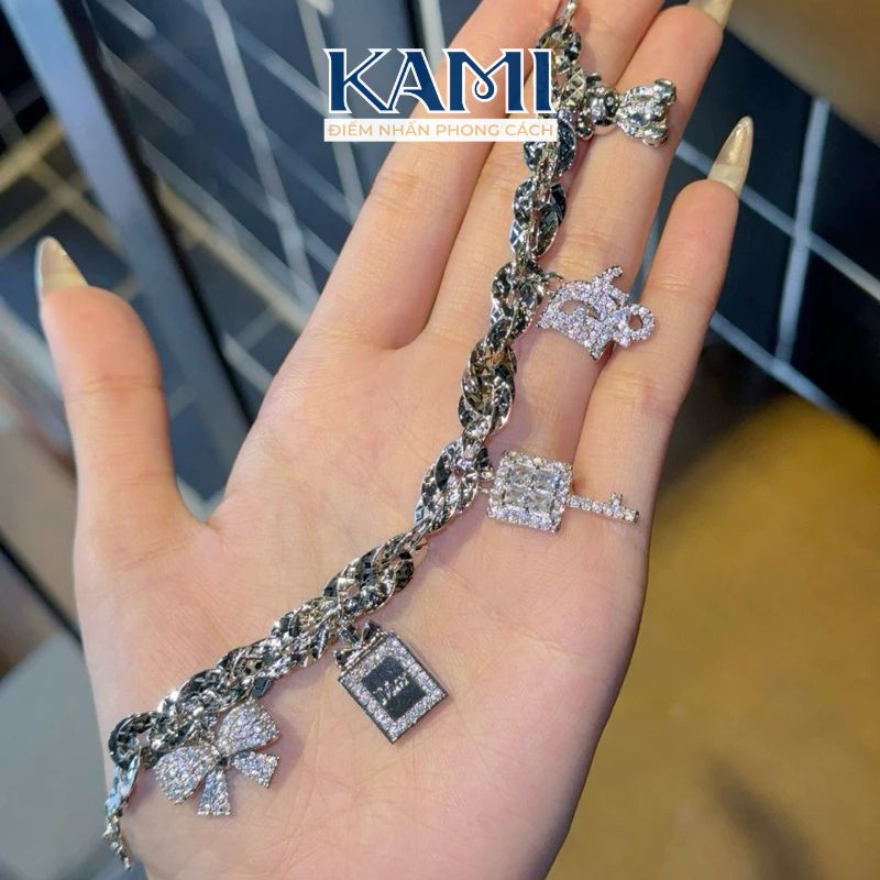 lac-tay-xoan-la-gan-charm-ior-kami-trang-suc-si-ldir115-2
