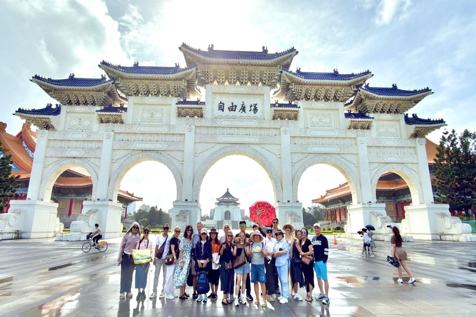 z7091133926679_e5e4d8abfcb1ca2735214471efcb57c9_1