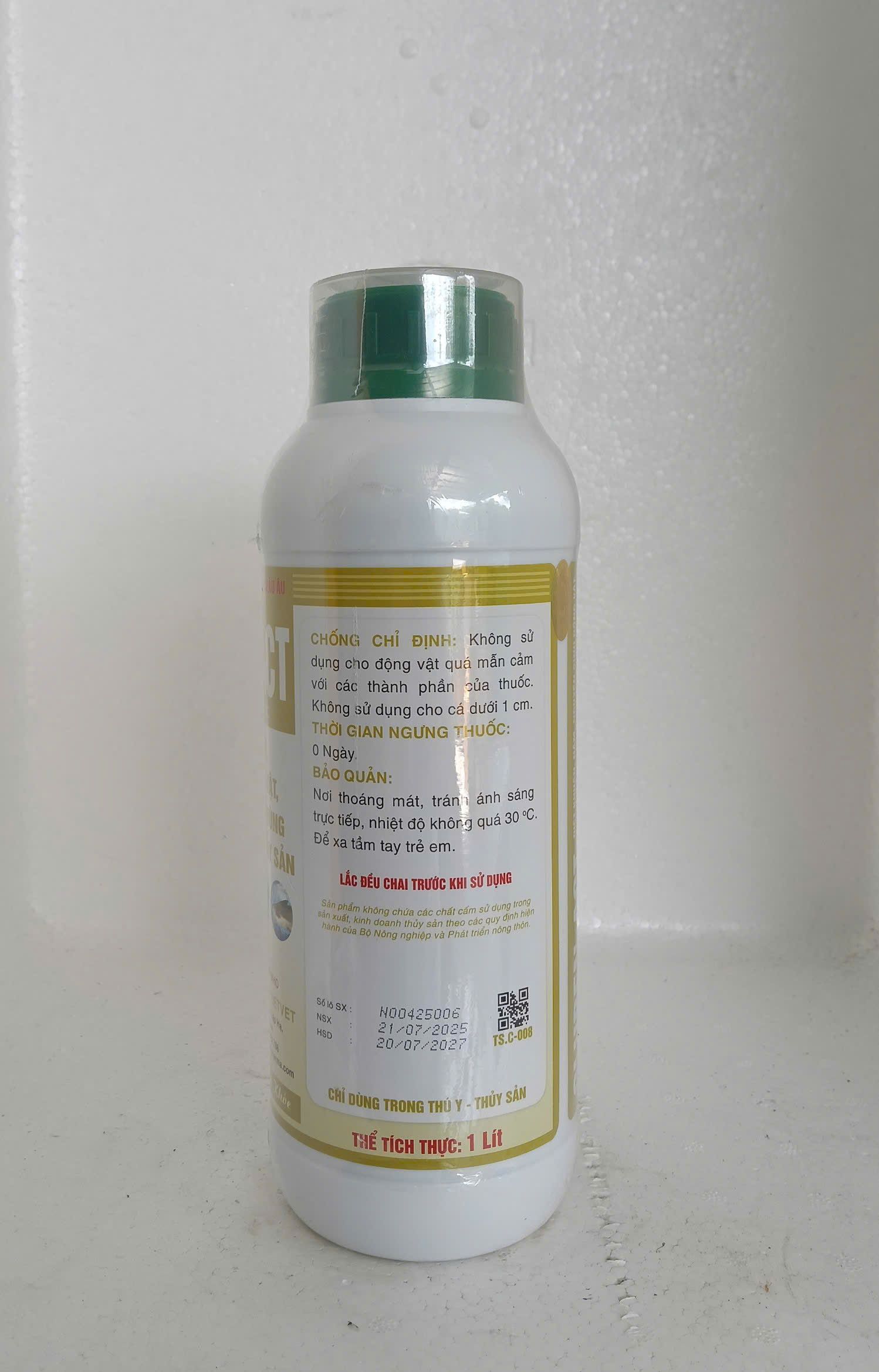 Chai GLUBEN ACT 1 lít diệt khuẩn nấm nguyên sinh trong nước ao