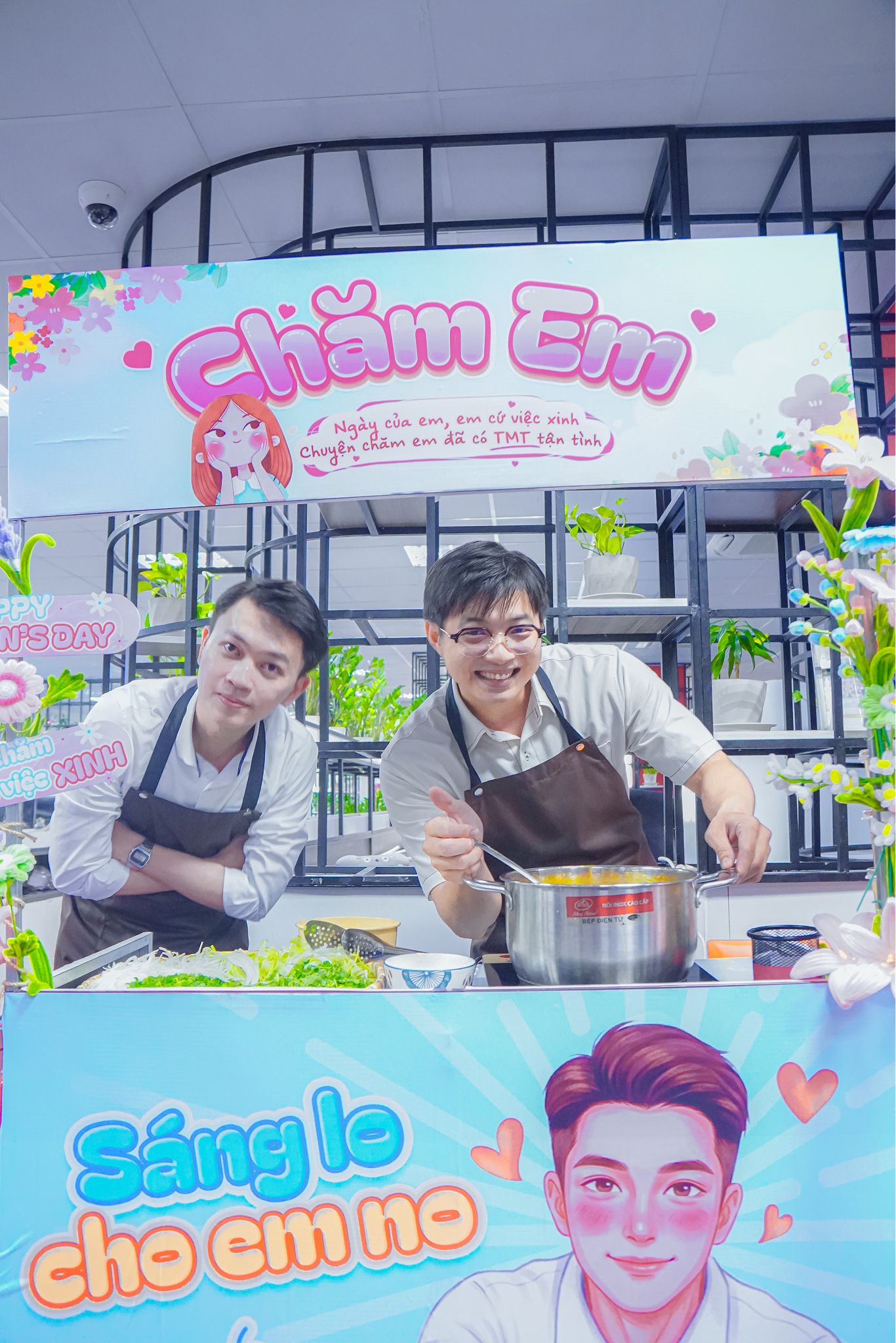 8 thảng 3 06