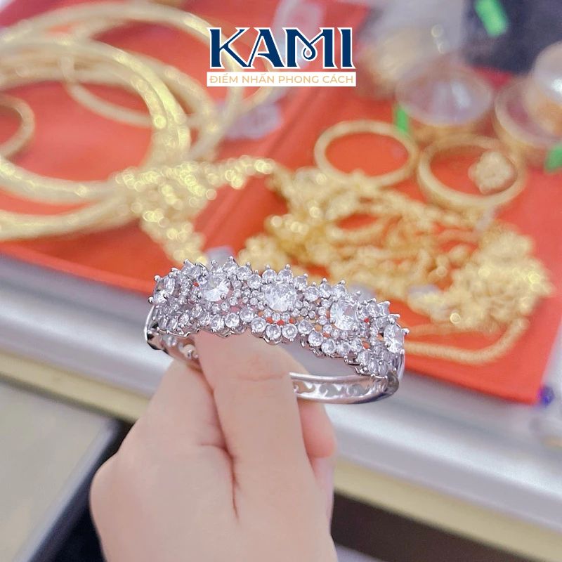 vong-tay-hoa-nua-da-sieu-sang-xi-bach-kim-xoan-italy-kami-tr-2