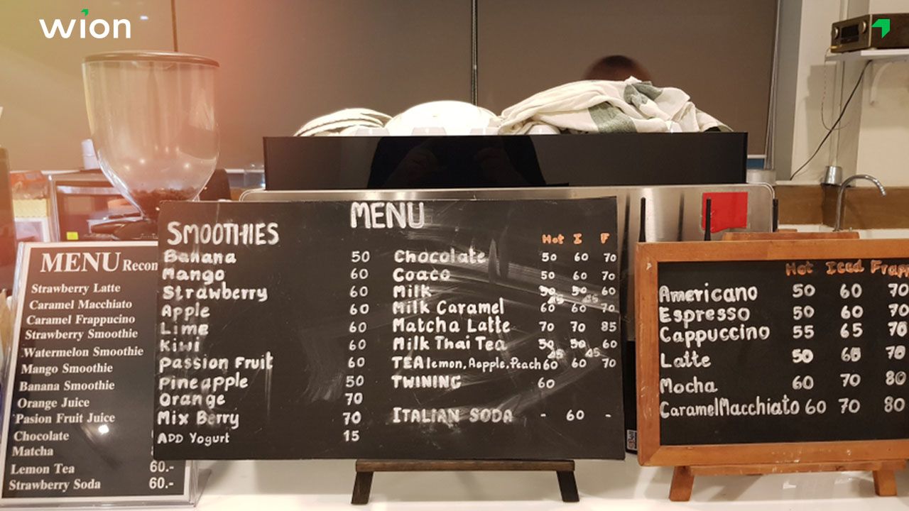 Menu cafe độc đáo thiết kế bằng bảng phấn