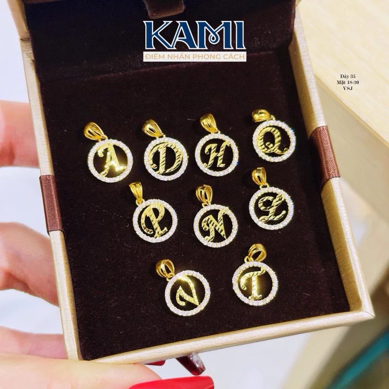 vong-tay-hoa-tiet-kim-cuong-khoa-luoi-ga-2ly5-kem-mat-chu-ka-2