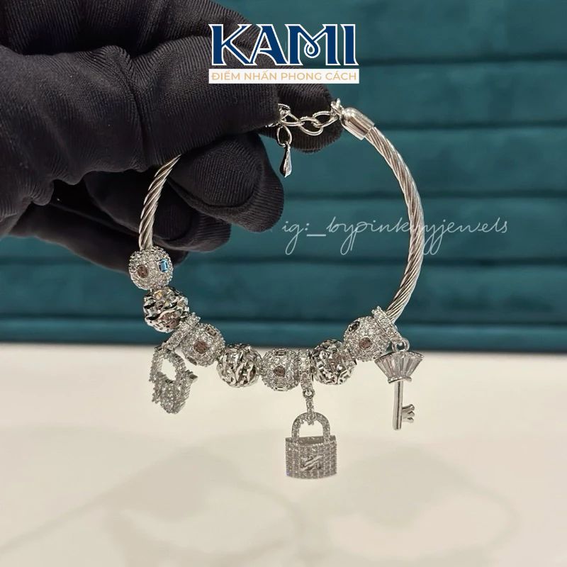 vong-pan-charm-dio-lac-tay-hot-trend-kami-trang-suc-si-vd408-1