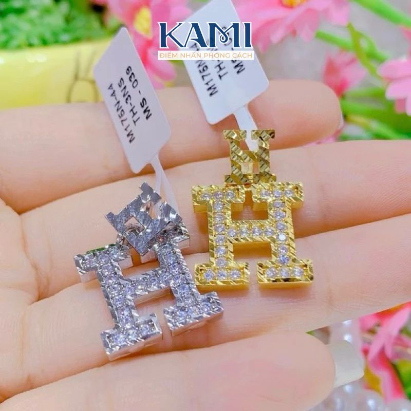 mat-day-chuyen-dinh-da-dau-cz-nhan-tao-chu-mini-kami-trang-s-1