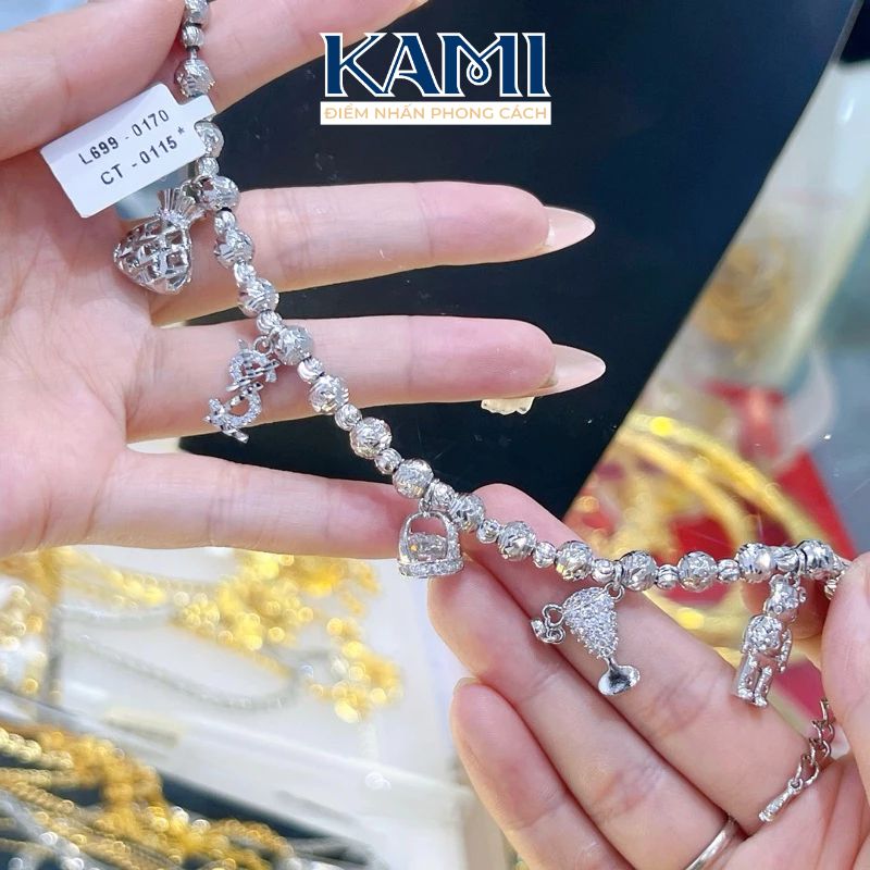 lac-tay-bi-pan-charm-queen-hot-trend-kami-trang-suc-si-lbn11-8